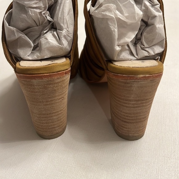 FREE PEOPLE BYRON MULE IN TAUPE SIZE EU 38 / US 7.5 - Picture 7 of 13
